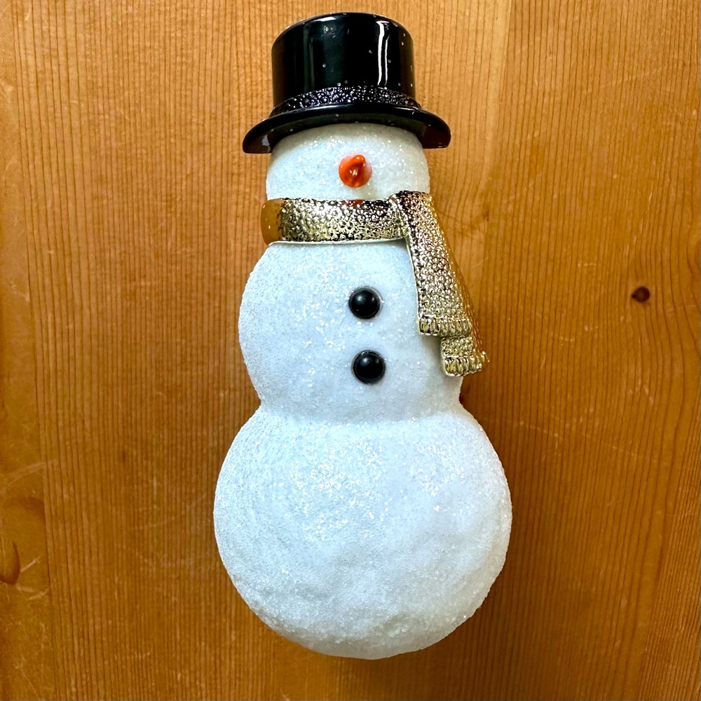 Bath & Body Works Sparkly Snowman w/ Gold Scarf Light Up 24/7 Plug